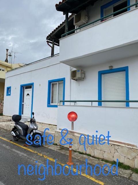 Alexandra 110, 4' From * Rethymno